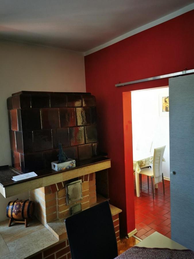 Apartmant Sandra - Big Terace And Free Parking Apartment Karlovac Bagian luar foto